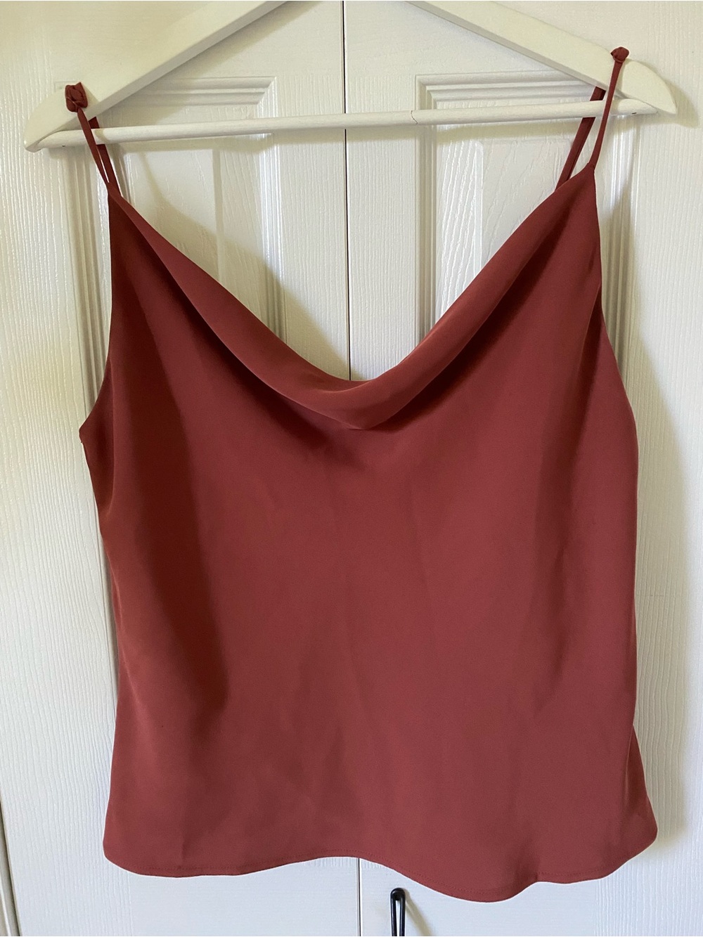 Aritzia Babaton Silky Cowl Neck Matte Satin Cami in Terra Cotta Size Large